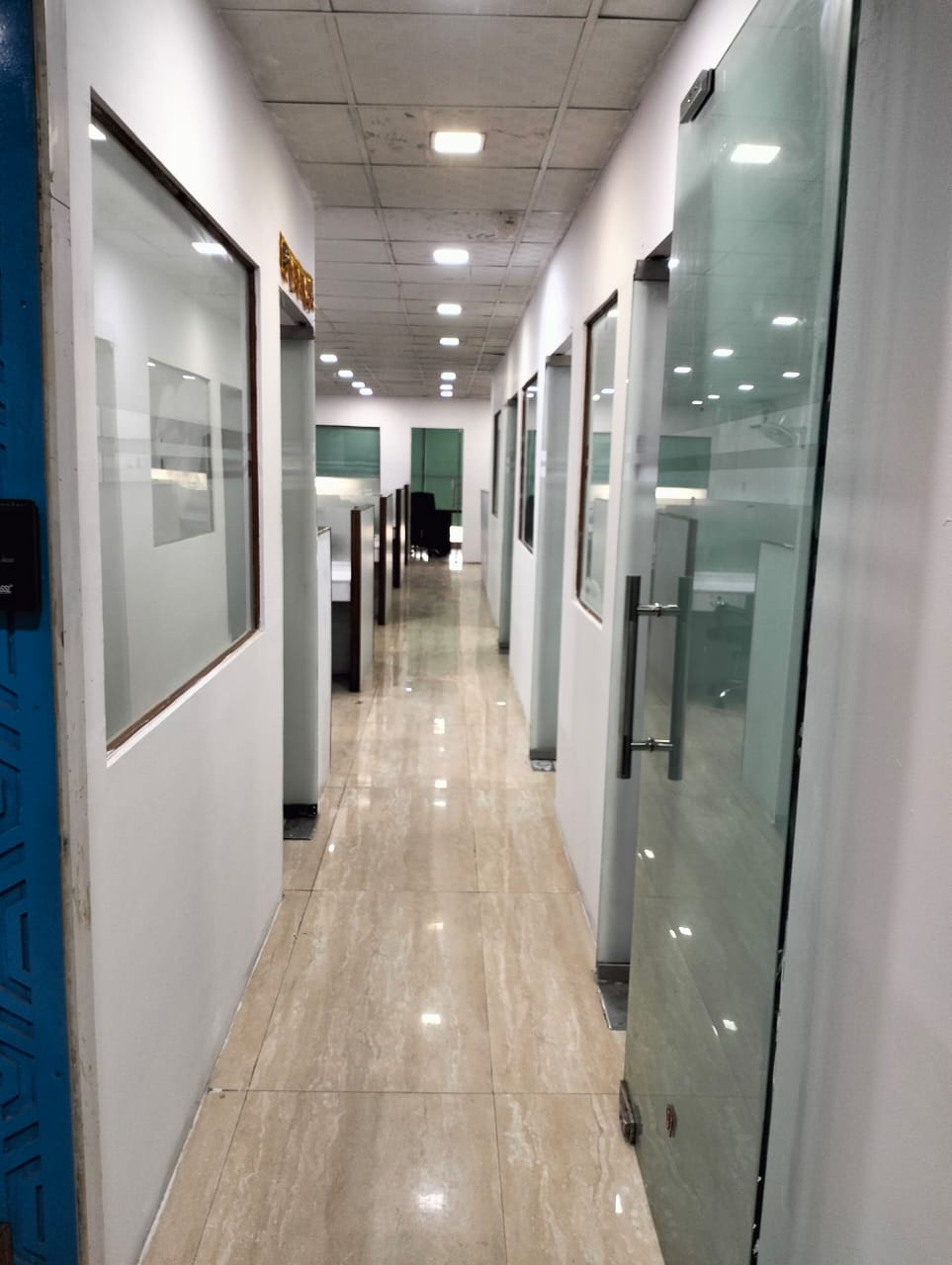 613811048_WhatsApp Image 2025-03-04 at 11.38.02 AM (1).jpeg